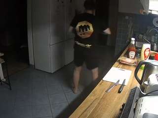 voyeurcam-julmodels-kitchen live webcam show