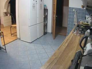 voyeurcam-julmodels-kitchen live webcam show