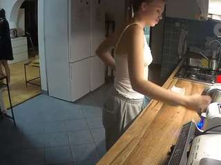 voyeurcam-julmodels-kitchen live webcam show