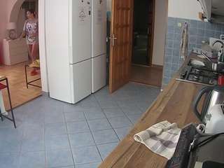 voyeurcam-julmodels-kitchen live webcam show