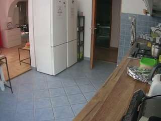 voyeurcam-julmodels-kitchen live webcam show