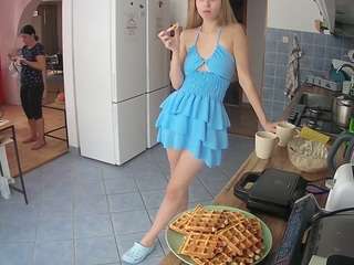 voyeurcam-julmodels-kitchen live webcam show