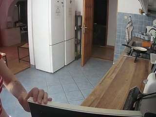 voyeurcam-julmodels-kitchen