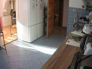 voyeurcam-julmodels-kitchen live webcam show