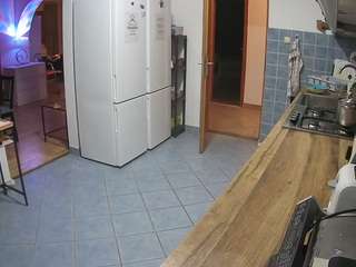 voyeurcam-julmodels-kitchen live webcam show