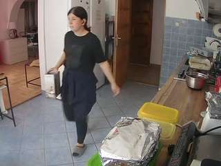 voyeurcam-julmodels-kitchen live webcam show