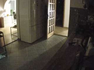 voyeurcam-julmodels-kitchen's profile