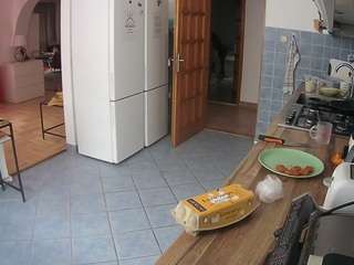 voyeurcam-julmodels-kitchen