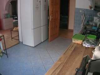 voyeurcam-julmodels-kitchen