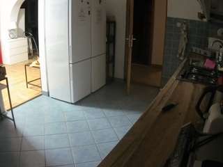 voyeurcam-julmodels-kitchen