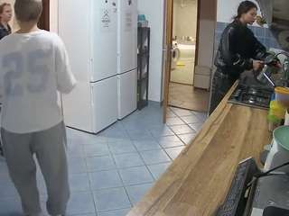 voyeurcam-julmodels-kitchen