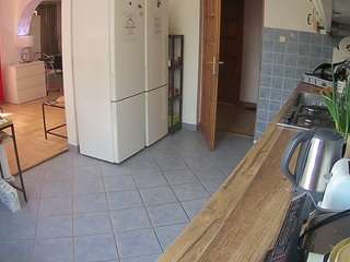 voyeurcam-julmodels-kitchen