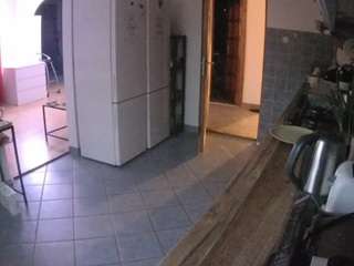 voyeurcam-julmodels-kitchen