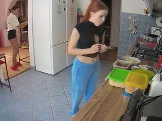 voyeurcam-julmodels-kitchen