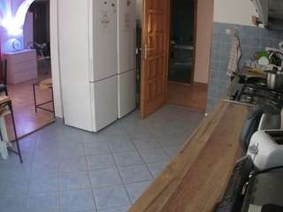 voyeurcam-julmodels-kitchen
