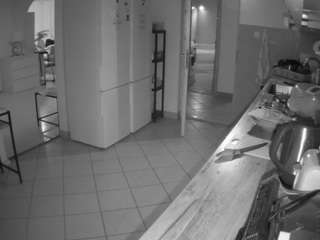 voyeurcam-julmodels-kitchen