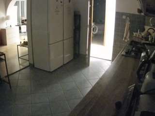 voyeurcam-julmodels-kitchen