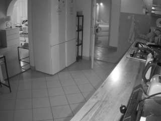 voyeurcam-julmodels-kitchen