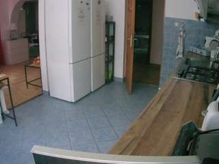 voyeurcam-julmodels-kitchen