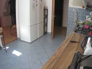 voyeurcam-julmodels-kitchen