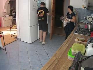 voyeurcam-julmodels-kitchen