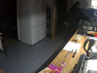 voyeurcam-julmodels-kitchen