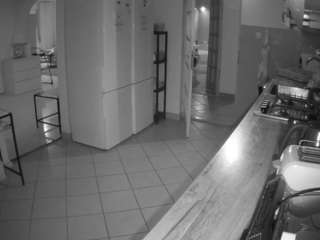 voyeurcam-julmodels-kitchen