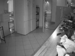 voyeurcam-julmodels-kitchen