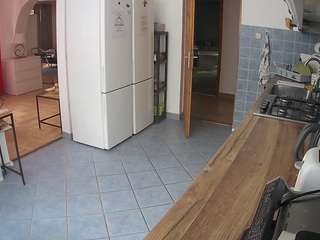 voyeurcam-julmodels-kitchen