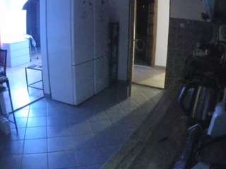 voyeurcam-julmodels-kitchen