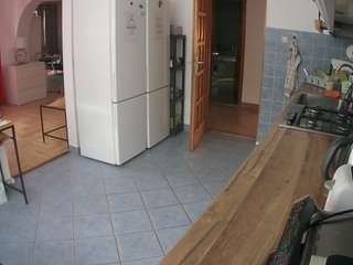voyeurcam-julmodels-kitchen
