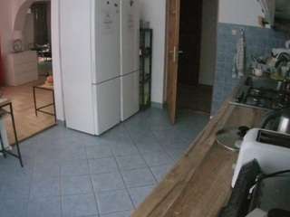 voyeurcam-julmodels-kitchen
