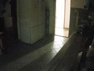 voyeurcam-julmodels-kitchen