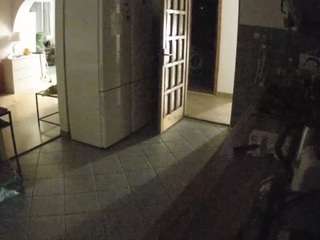 voyeurcam-julmodels-kitchen