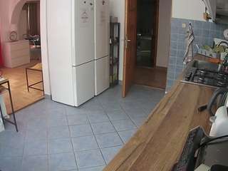 voyeurcam-julmodels-kitchen