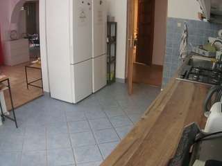 voyeurcam-julmodels-kitchen