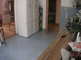 voyeurcam-julmodels-kitchen