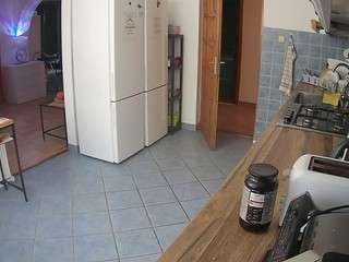 voyeurcam-julmodels-kitchen