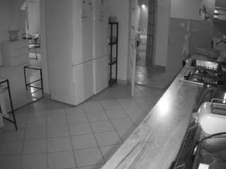 voyeurcam-julmodels-kitchen