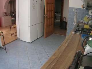 voyeurcam-julmodels-kitchen