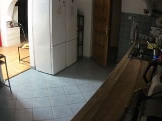 voyeurcam-julmodels-kitchen