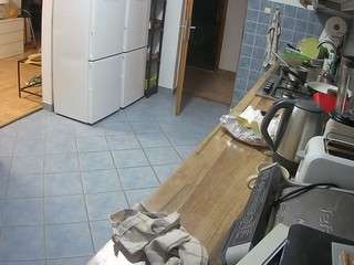 voyeurcam-julmodels-kitchen