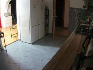 voyeurcam-julmodels-kitchen