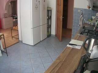 voyeurcam-julmodels-kitchen private