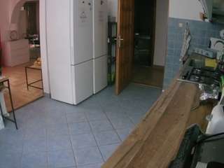 voyeurcam-julmodels-kitchen