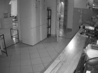 voyeurcam-julmodels-kitchen