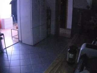 voyeurcam-julmodels-kitchen