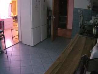 voyeurcam-julmodels-kitchen