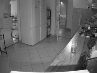 voyeurcam-julmodels-kitchen