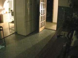 voyeurcam-julmodels-kitchen